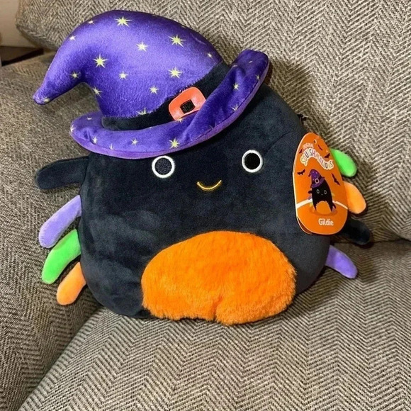 Squishmallows Other - NWT Squishmallows 8” Gildie Black Spider Witch Hat